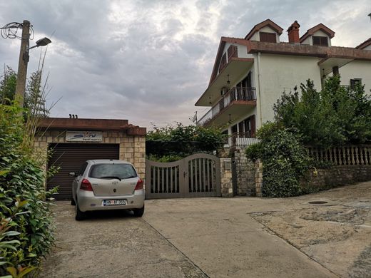 Luxury home in Kumbor, Herceg Novi