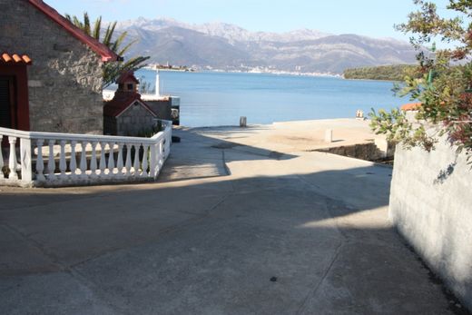 Land for sale in Tivat