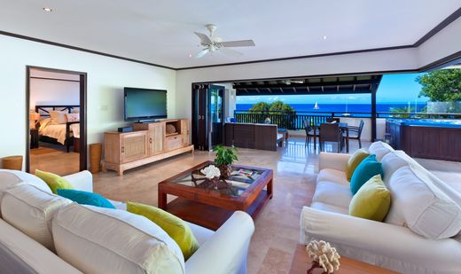 Apartment / Etagenwohnung in Paynes Bay, Saint James