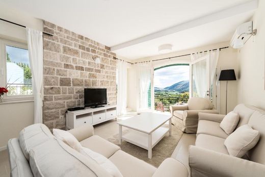 Townhouse - Sutorina, Herceg Novi