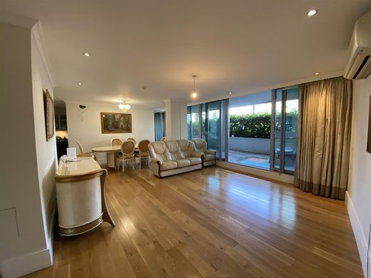 Apartment / Etagenwohnung in Gibraltar