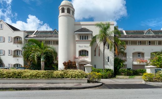 Penthouse in Lower Carlton, Saint James