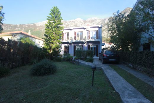 Casa de lujo en Risan, Kotor