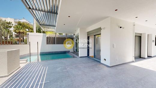 Διαμέρισμα σε Glyfáda, Nomarchía Athínas