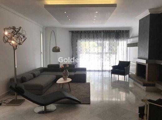 Willa wielorodzinna w Glyfáda, Nomarchía Athínas