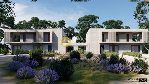 Casa de luxo - Kassándreia, Calcídica
