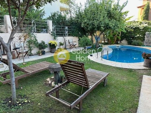 Casa di lusso a Vári, Nomarchía Anatolikís Attikís