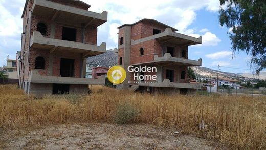 Complexes résidentiels à Anávyssos, Nomarchía Anatolikís Attikís