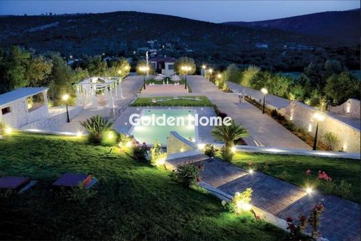 Residential complexes in Koropí, Nomarchía Anatolikís Attikís