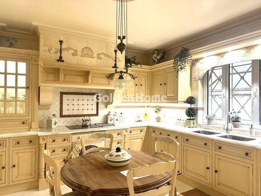 Einfamilienhaus in Khalándrion, Nomarchía Athínas