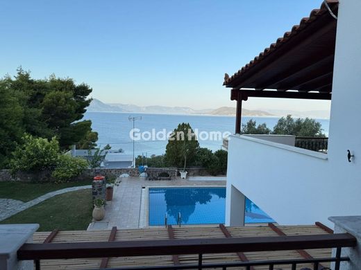 Casa de lujo en Egina, Nomós Piraiós