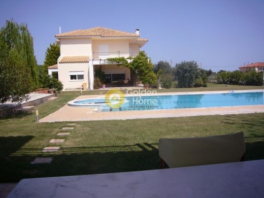 Dom jednorodzinny w Pallíni, Nomarchía Anatolikís Attikís