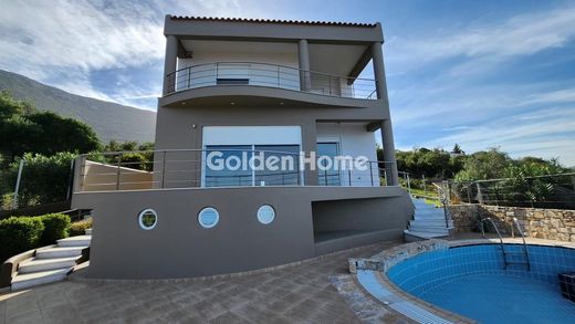 Casa di lusso a Anthidóna, Nomós Evvoías