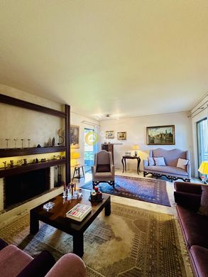 Διαμέρισμα σε Βούλα, Nomarchía Anatolikís Attikís