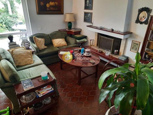 Mehrfamilienhaus in Psychikó, Nomarchía Athínas