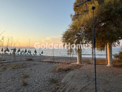 Land in Plataniás, Nomós Chaniás