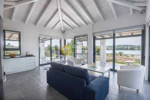 Maison de luxe à Kranídi, Nomós Argolídos