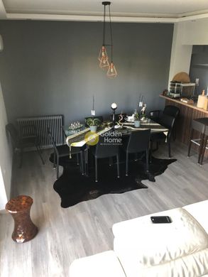 Apartment / Etagenwohnung in Kifisiá, Nomarchía Athínas