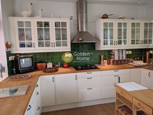 Luxury home in Kalývia Thorikoú, Nomarchía Anatolikís Attikís