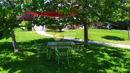 豪宅  Anávyssos, Nomarchía Anatolikís Attikís