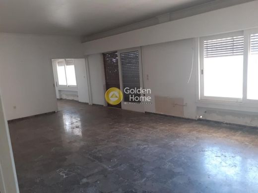 Μονοκατοικία σε Κηφισιά, Nomarchía Athínas