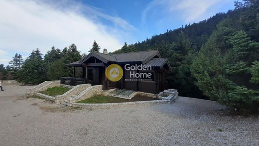 Μονοκατοικία σε Parnassós, Nomós Arkadías