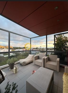 Appartamento a Vári, Nomarchía Anatolikís Attikís