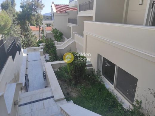 Semidetached House in Kifisiá, Nomarchía Athínas