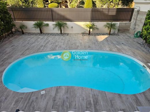 Piso / Apartamento en Ellinikó, Nomarchía Athínas