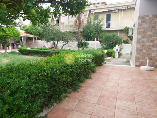 Land in Glyfada, Nomarchía Athínas