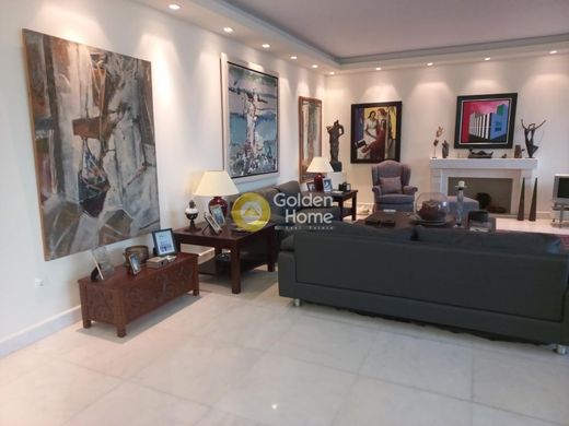 Casa di lusso a Rafína, Nomarchía Anatolikís Attikís