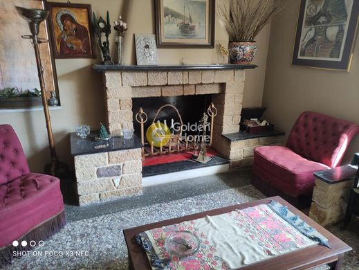 Markópoulo, Nomarchía Anatolikís Attikísの高級住宅