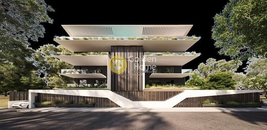 Apartment / Etagenwohnung in Glyfáda, Nomarchía Athínas