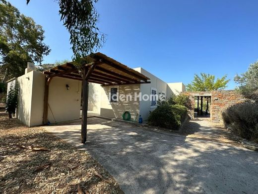 Vrijstaand huis in Kéa, Cycladen