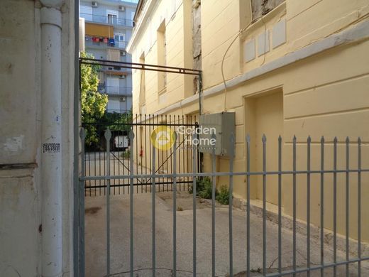 Land in Athens, Nomarchía Athínas