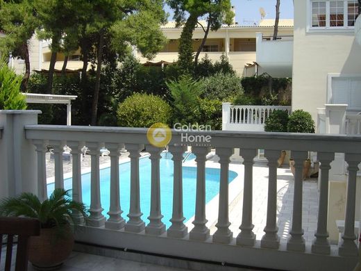 ‏וילה רב-משפחתית ב  Néa Erythraía, Nomarchía Athínas