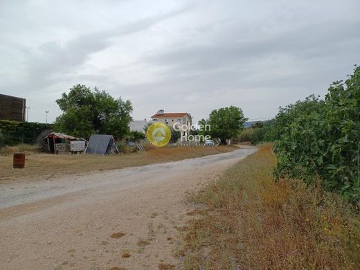 Land in Marousi, Nomarchía Athínas