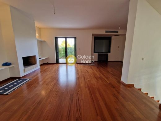 Marousi, Nomarchía Athínasの一戸建て住宅