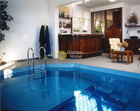 Néa Erythraía, Nomarchía Athínasの高級住宅