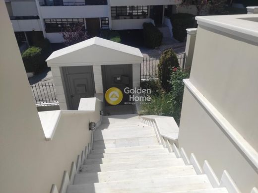 Kifisiá, Nomarchía Athínasのマルチファミリーヴィラ