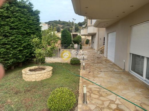 半独立式房屋  Kalývia Thorikoú, Nomarchía Anatolikís Attikís