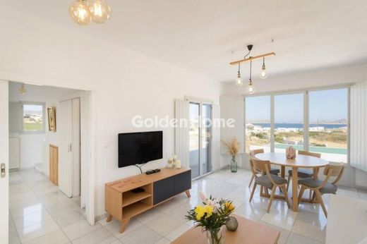 Willa wielorodzinna w Páros, Cyklady