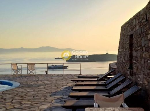 公寓楼  Áno Sýros, 基克拉泽斯群岛