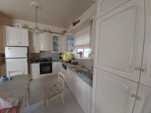 Casa di lusso a Rafína, Nomarchía Anatolikís Attikís