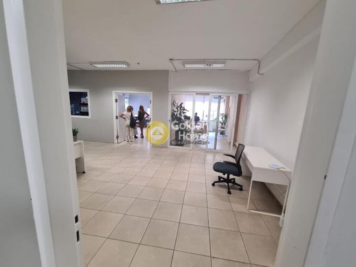 Büro in Athen, Nomarchía Athínas