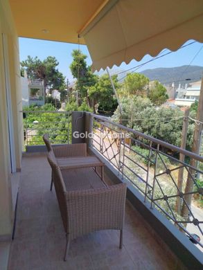 Willa wielorodzinna w Gérakas, Nomarchía Anatolikís Attikís