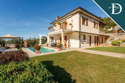 ﻓﻴﻼ ﻓﻲ Pietrasanta, Provincia di Lucca