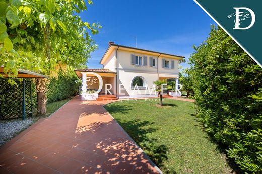 Villa in Forte dei Marmi, Provincia di Lucca