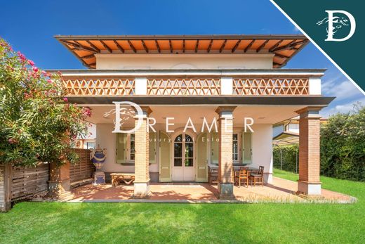 ‏דירה ב  Forte dei Marmi, Provincia di Lucca