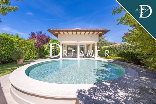 Villa - Forte dei Marmi, Provincia di Lucca
